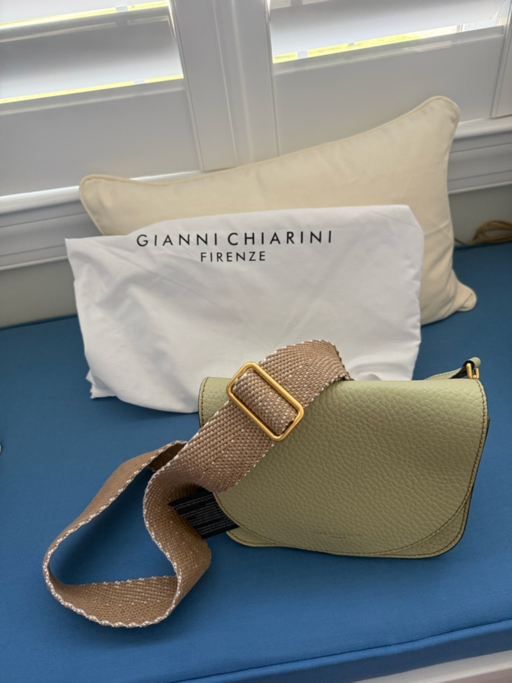 Leather crossbody bag Tara | green